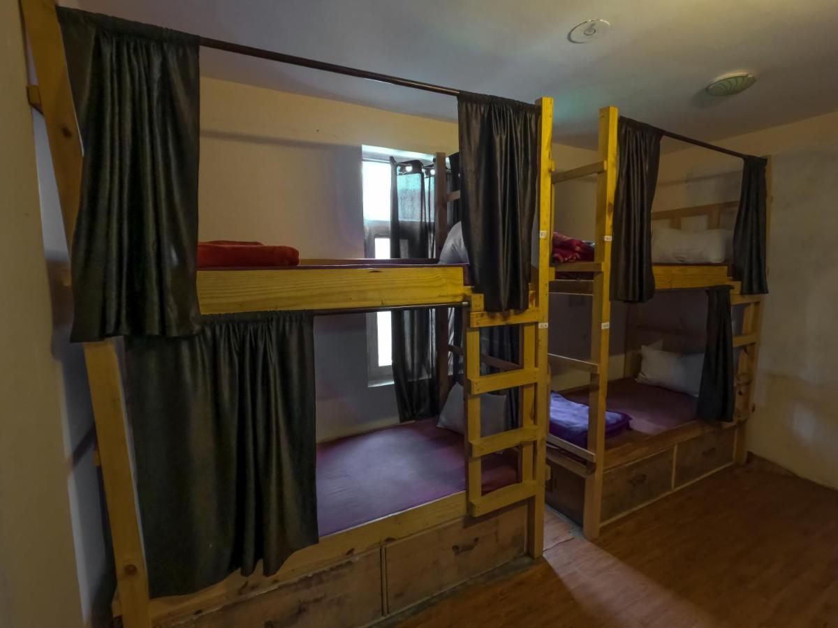 Indian Backpackers Hostel Manāli Extérieur photo